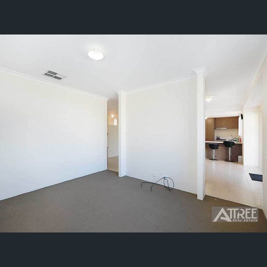 FAMILY HOME OPPOSITE PIARA WATERS PRIMARY SCHOOL - Photo 1