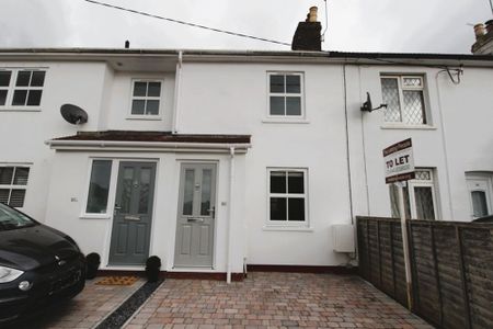 Royal George Road, Burgess Hill, RH15 - Photo 2