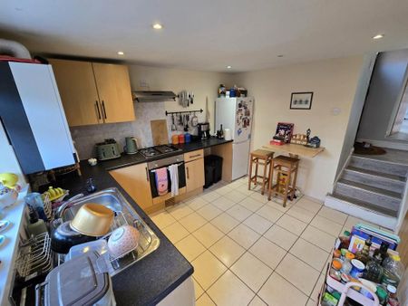 1 bedroom flat to rent - Photo 5