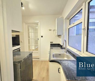 3 bedroom maisonette to rent - Photo 3