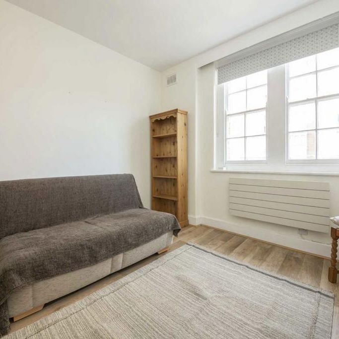 1 bedroom flat to rent - Photo 1