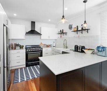 Furnished Duplex with Ocean Views in Prime Kiama Location - Photo 5