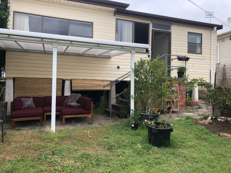 New Lambton - Photo 3