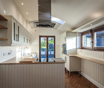 3 bedroom semi-detached house to rent - Photo 3