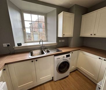 Gorgeous 2-bedroom property in a steading development with uninterr... - Photo 4