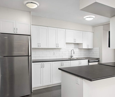 Champlain Towers - Photo 2