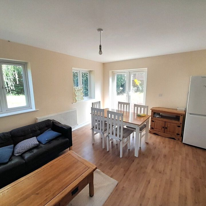 5 bed semi-detached house to rent, Norwich, NR5 - Photo 1