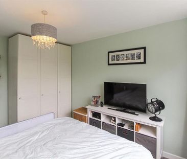 3 bedroom maisonette to rent - Photo 6