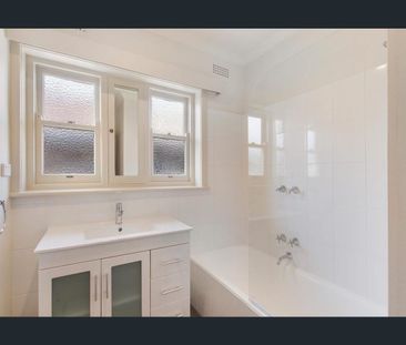 Perfectly positioned in Preston! - Photo 5