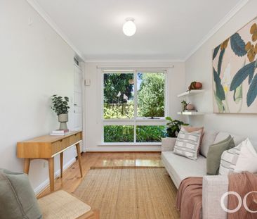 Open the Door to Tranquil, City-Fringe Living in Hyde Park - Photo 2