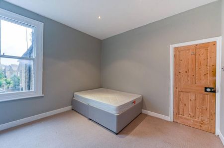 4 bedroom maisonette to rent - Photo 5