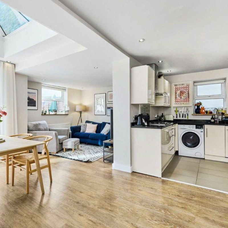 Lordship Lane, East Dulwich, SE22 - Photo 1