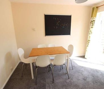 Maygoods Close, Cowley, Middlesex, UB8 - Photo 2