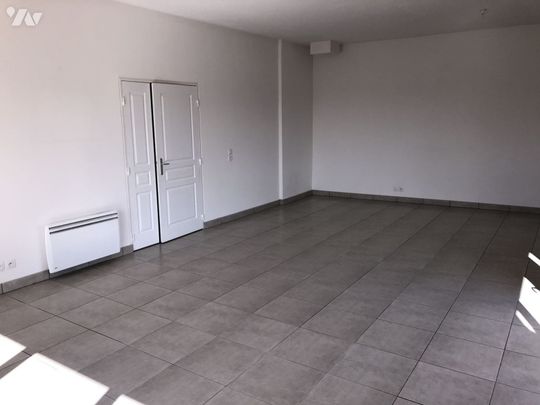 BEL APPARTEMENT 4 PP, TERRASSE, GRANDS VOLUMES? PARKINGS - Photo 1