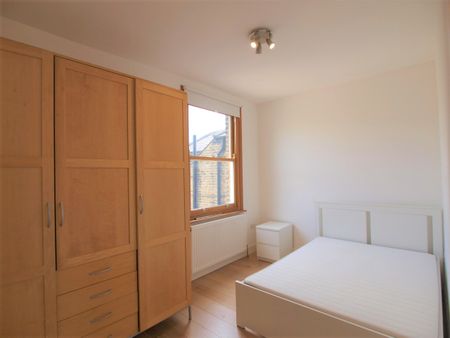 2 Bed Flat, Courtauld Road, N19 - Photo 2