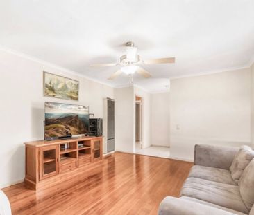 Ideal Family Home!! - Photo 1