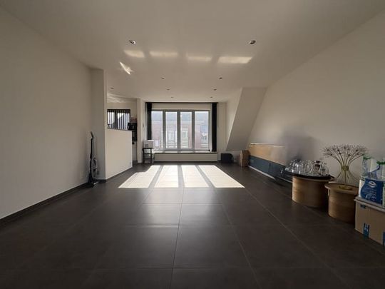 Appartement te huur - Foto 1