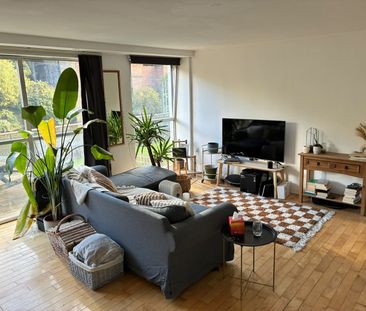 1 Bed Flat, South Hall Street, M5 - Photo 2