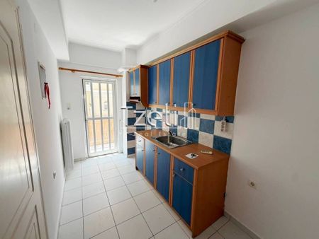 Studio/Γκαρσονιέρα για ενοικίαση Αγία Σοφία (Πάτρα) - Photo 2