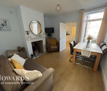 3 bedroom end of terrace house to rent - Photo 5