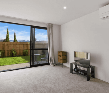 FANTASTIC RENTAL IN CENTRAL CARTERTON! - Photo 2