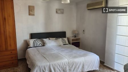 valencia, Valencian Community 46920 - Photo 3