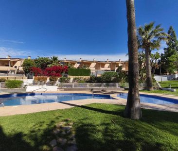Luxury 4 room Detached House for rent in Paterna, Valencia - Photo 6