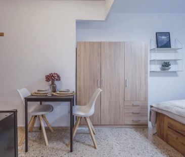 Plaça de Bisbe Benlloch, Torrent, Valencian Community 46900 - Photo 5