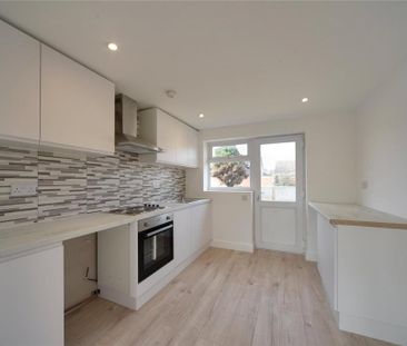 2 bedroom bungalow to rent - Photo 3