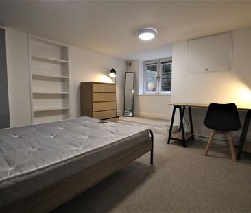 Newport Gardens, Headingley, LS6 3DA, Leeds - Photo 4