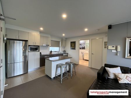15/80 Henty Street, Element, Braddon ACT 2612 - Apartment For Rent | Domain - Photo 3