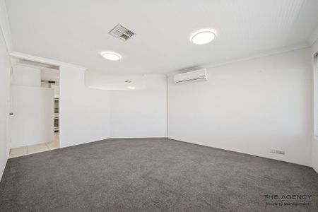 Freshly Updated Home Offering Comfort and Convenience in Orelia - Photo 2