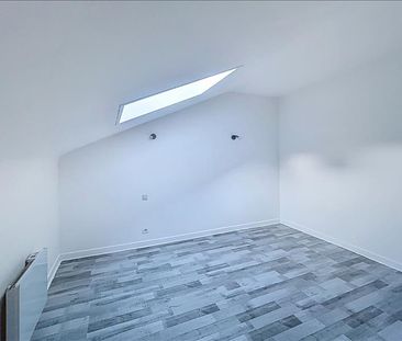 3 pièces - 65 m² - 2ème étage - Colocation non autorisée - Photo 2