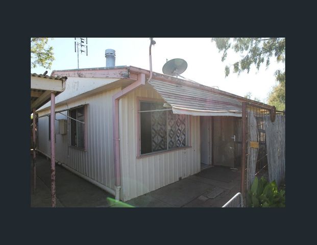 Affordable family living - Photo 1