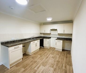 3 Bed Semi-Detached House, Winton Loan, EH10 - Photo 6