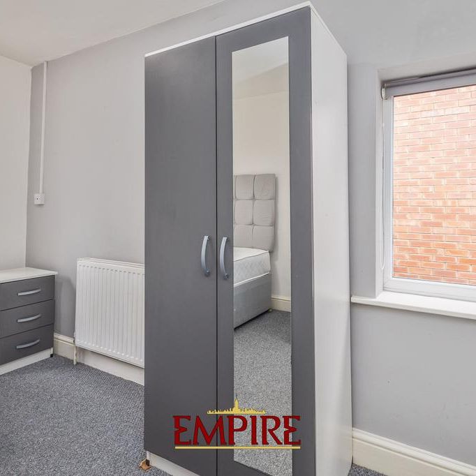 1 bedroom in a house share to rent - Photo 1