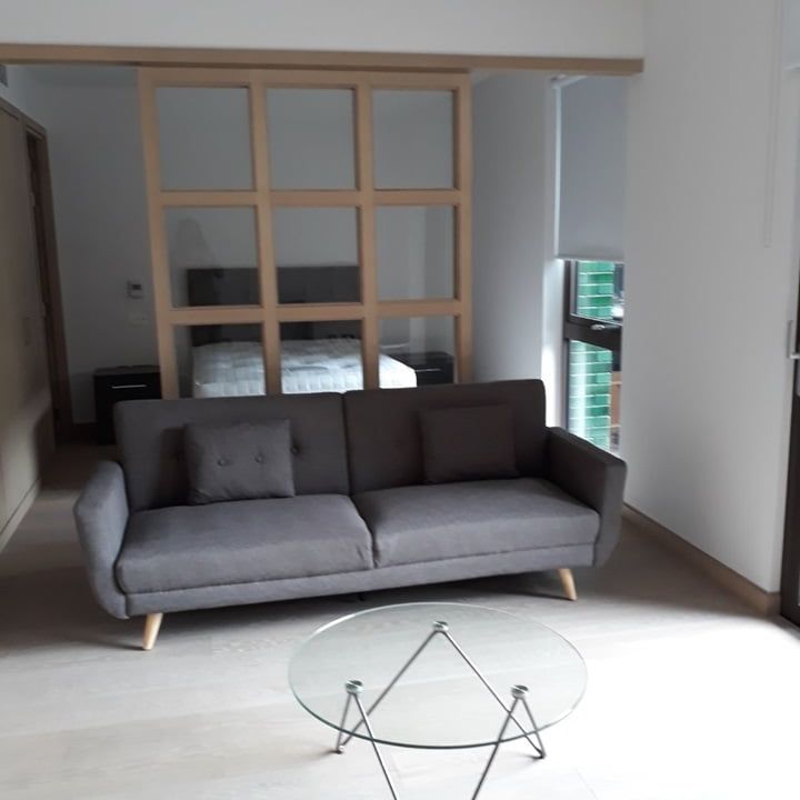 Studio Flat, Embassy Gardens, SW11 - Photo 1