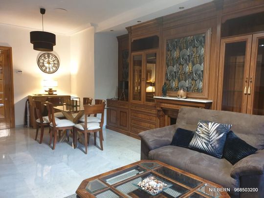 Piso de alquiler en Calle Francisco de Borja, 1, Alameda - Photo 1