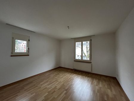 4.5 Zimmer, 98 m², 1. Stock - Foto 4