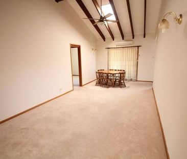 Short Stroll To CBA - Photo 2