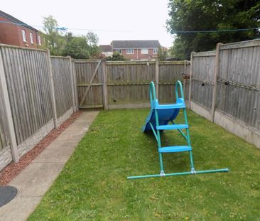 2 bedroom terraced house to rent - Photo 6