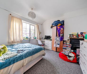 4 bedroom terraced house to rent - Photo 4