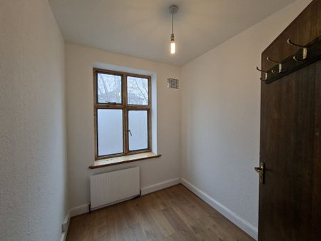 Aylmer Parade - Photo 4