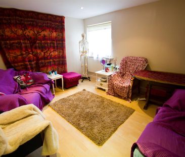 5 bedroom apartment to rent - Photo 1