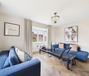 5 bedroom detached house to rent - Photo 2