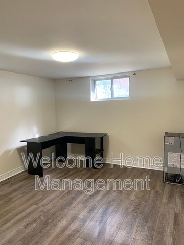 $1,695 / 3 br / 1 ba / Spacious 3-Bedroom Lower Unit in Thorold! - Photo 4