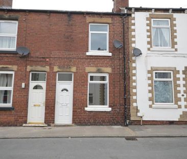 3 bedroom terraced house to rent - Photo 1