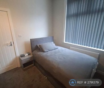 1 bedroom in a house share to rent - Photo 5