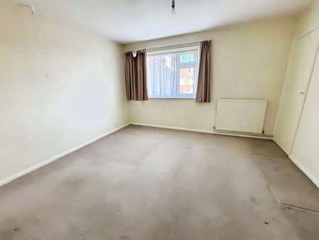 Heath Grove, Sunbury-on-Thames, Surrey, TW16 7TS - Photo 3