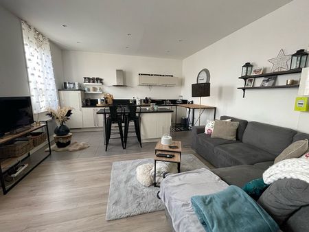 Location Appartement 2 pièces 43m² - Photo 5